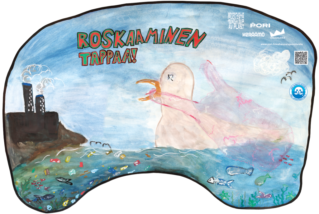 Kuva jättitarrasta, joka liimataan hulevesikaivon vierelle. Tarrassa lukee "Roskaaminen tappaa" ja siinä on muun muassa ankka, jonka nokassa on muovipussi.